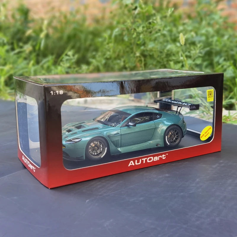 1:18 Aston Martin VANTAGE V12 GT3
