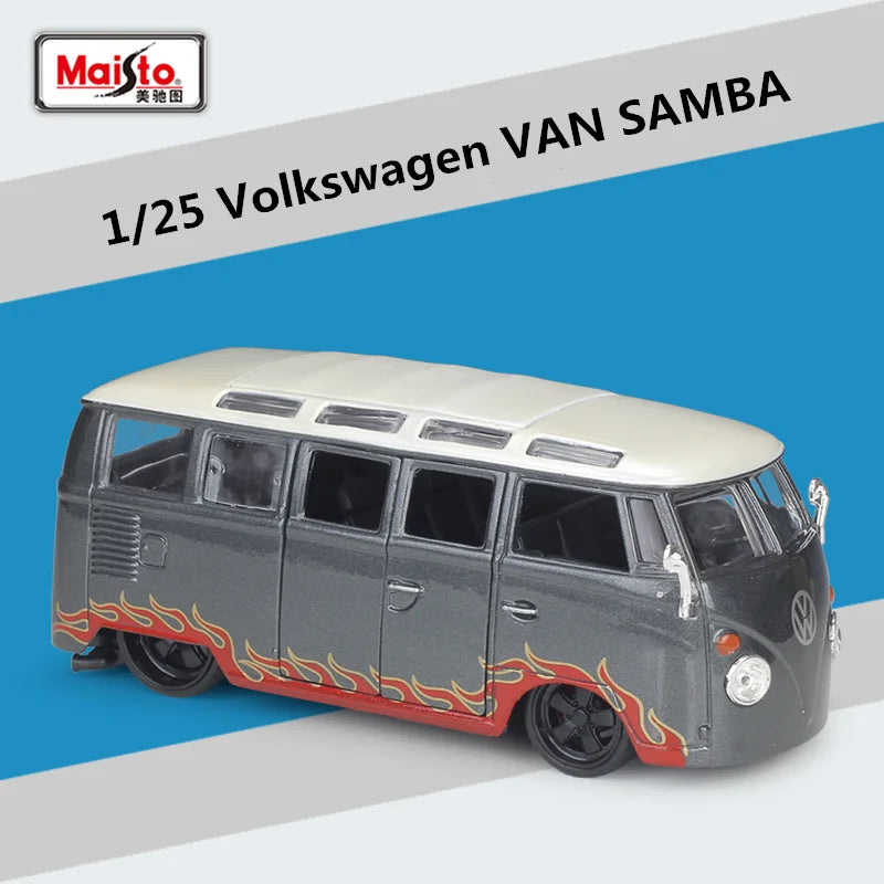 1:25 Volkswagen VAN SAMBA