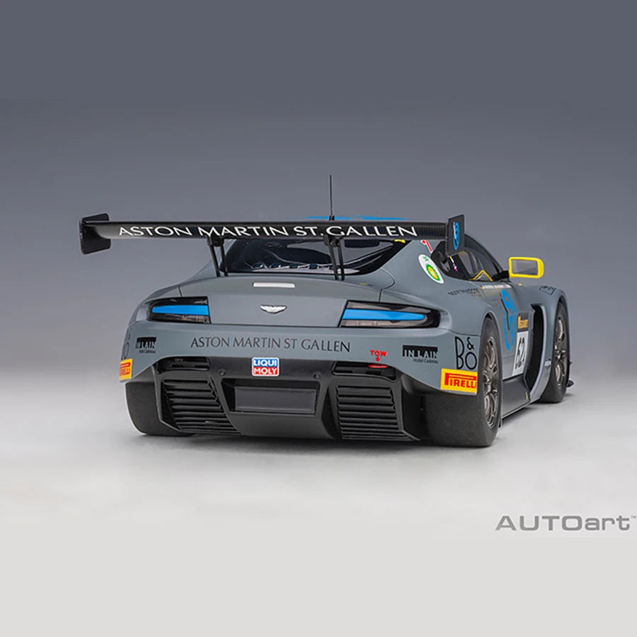 1:18 Aston Martin Vantage GT3