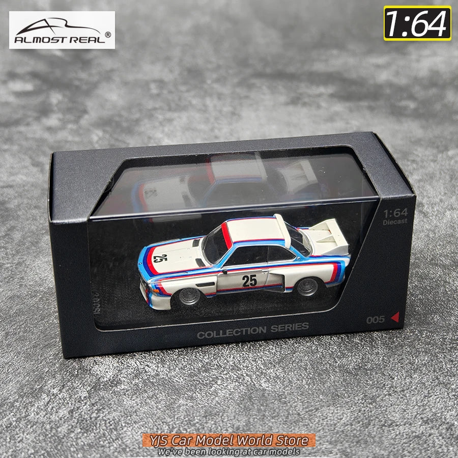 1/64 BMW M1 3.0 CLS