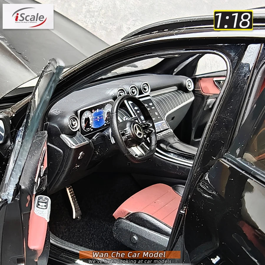 1:18 Mercedes-Benz GLC 2024