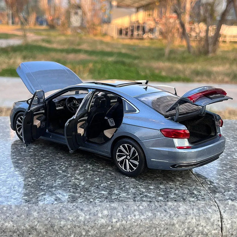 1:18 Volkswagen Passat 2022 Edition