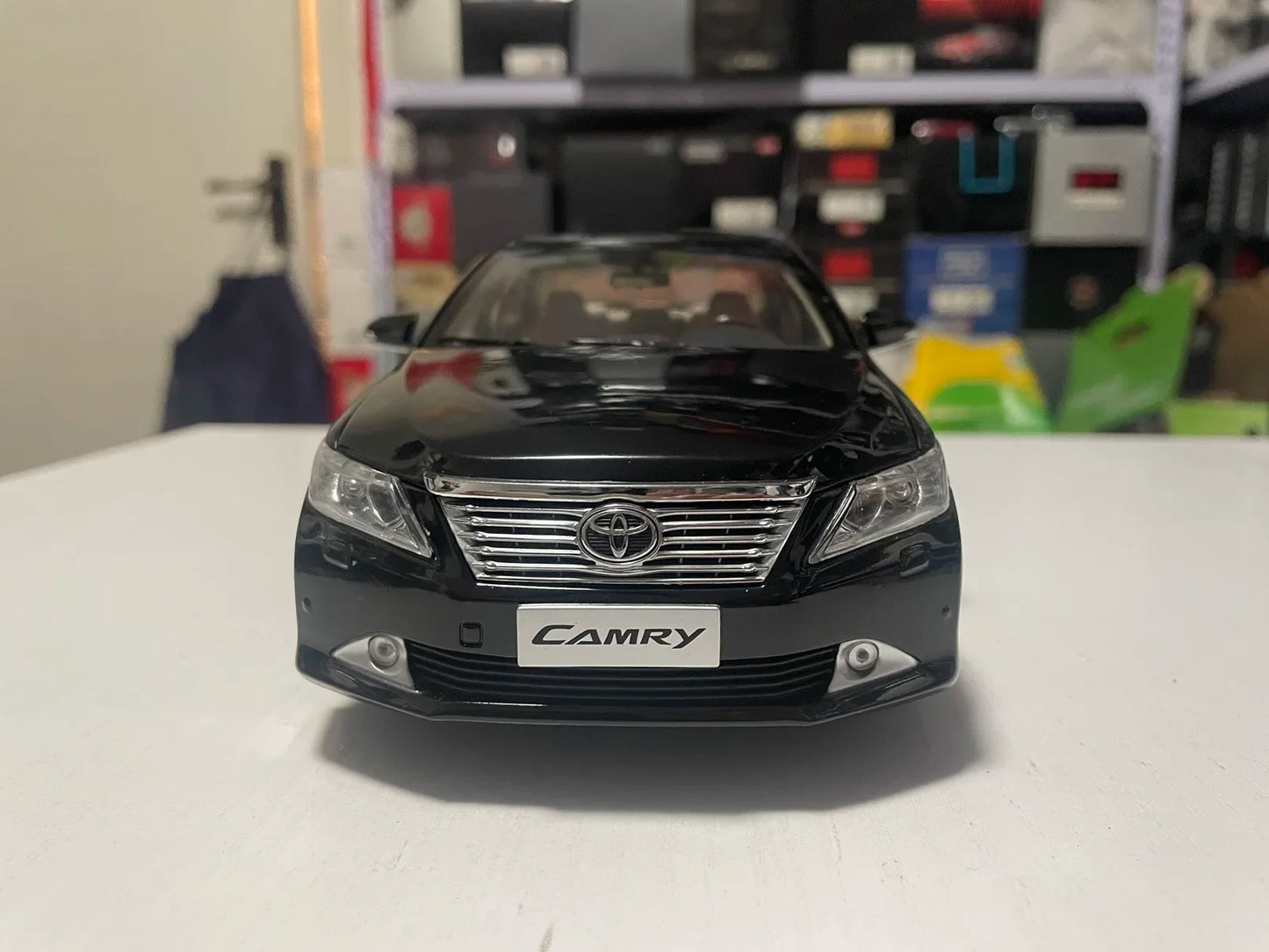 1:18 Toyota Camry 7th Generation