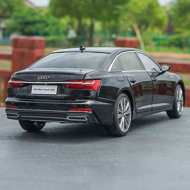 1:18 Audi A6L 2019