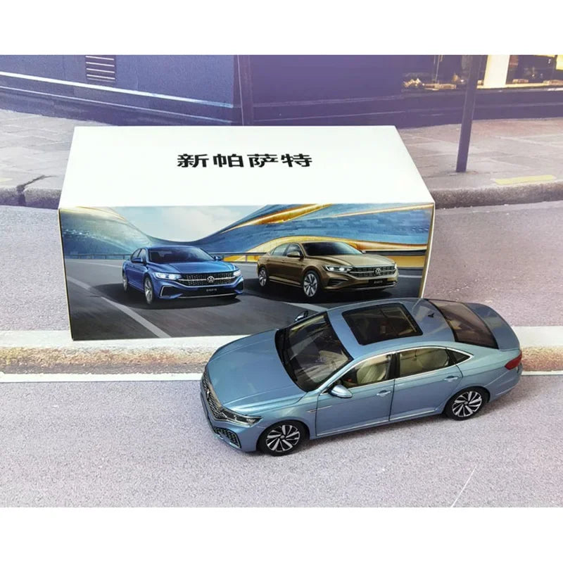 1:18 Volkswagen Passat 2022