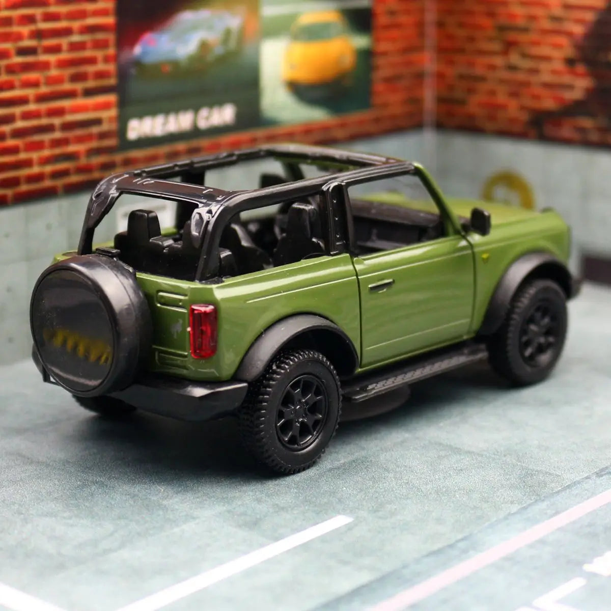 1:36 Ford Bronco
