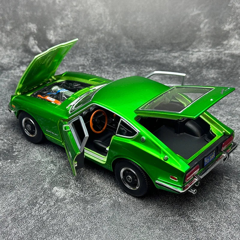 1:18 1971 Datsun 240Z