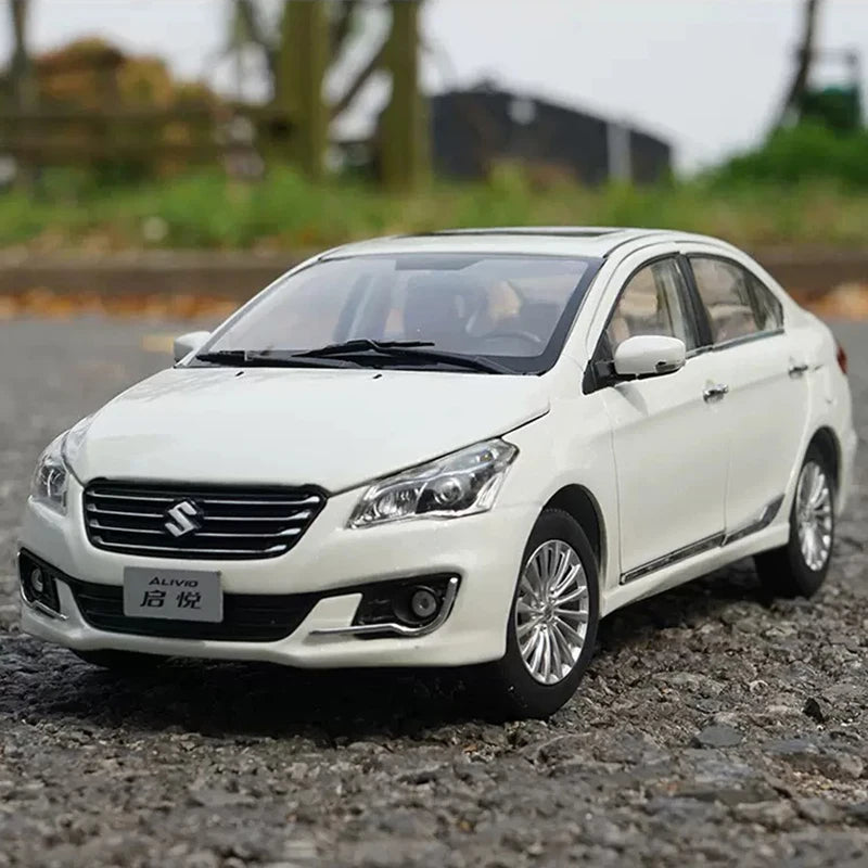 1:18 Suzuki Alivio