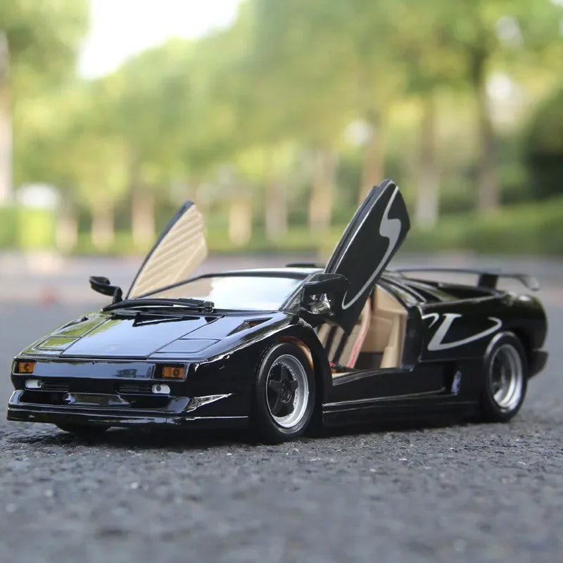 1:18 Lamborghini Diablo SV