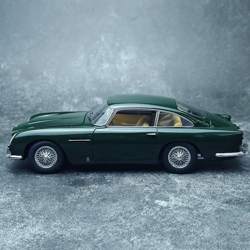 1:18 Aston Martin DB5 "Goldfinger" 007 Movie Edition