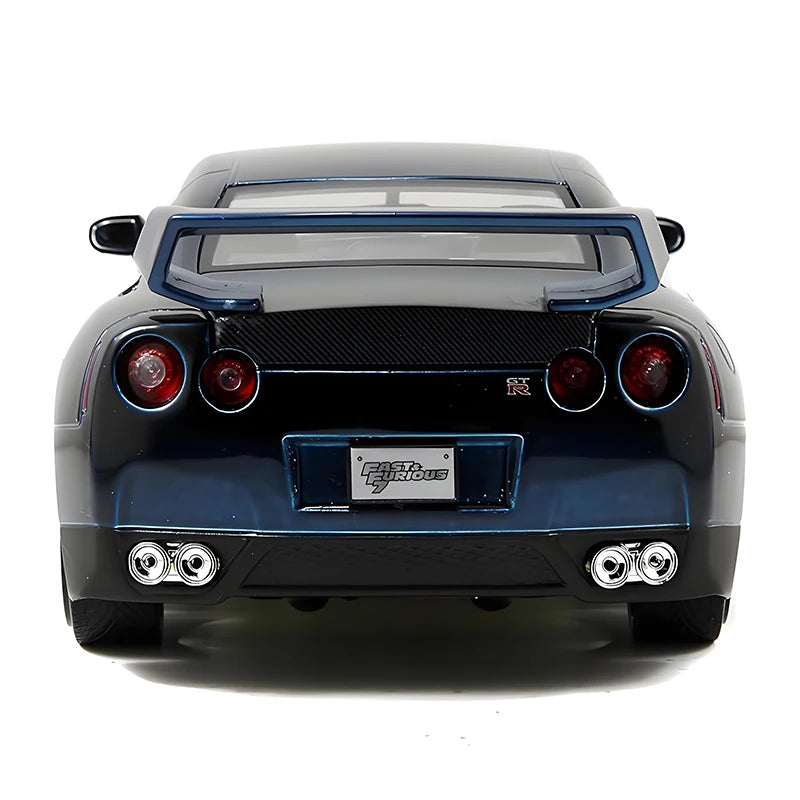 1:24 Nissan GTR R35