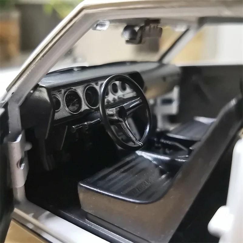 1:24 Nissan Skyline 2000 GT-R 1973