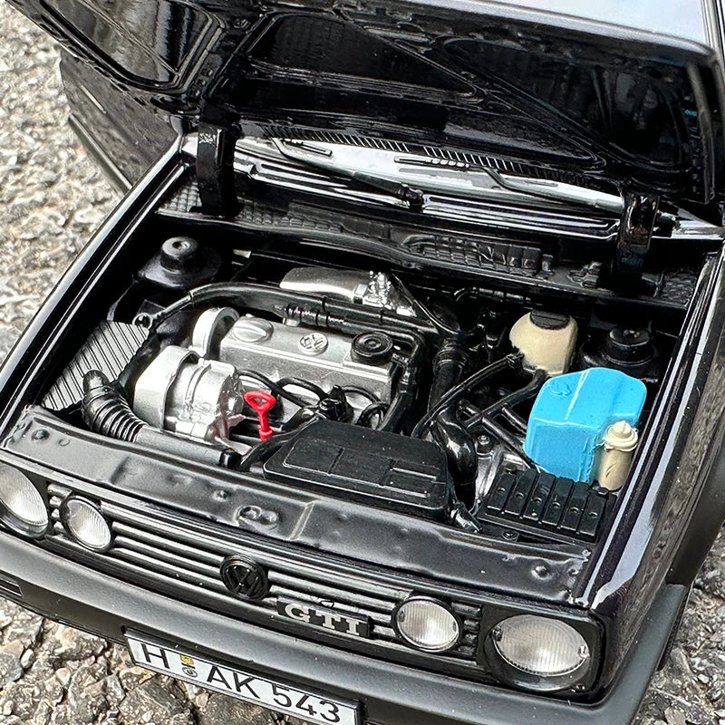 1:18 1991 Golf GTI Fire & Ice