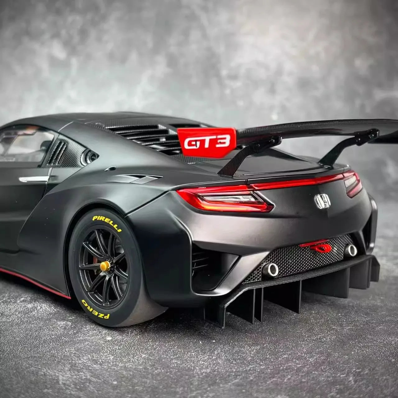 1:18 HONDA NSX GT3 2018