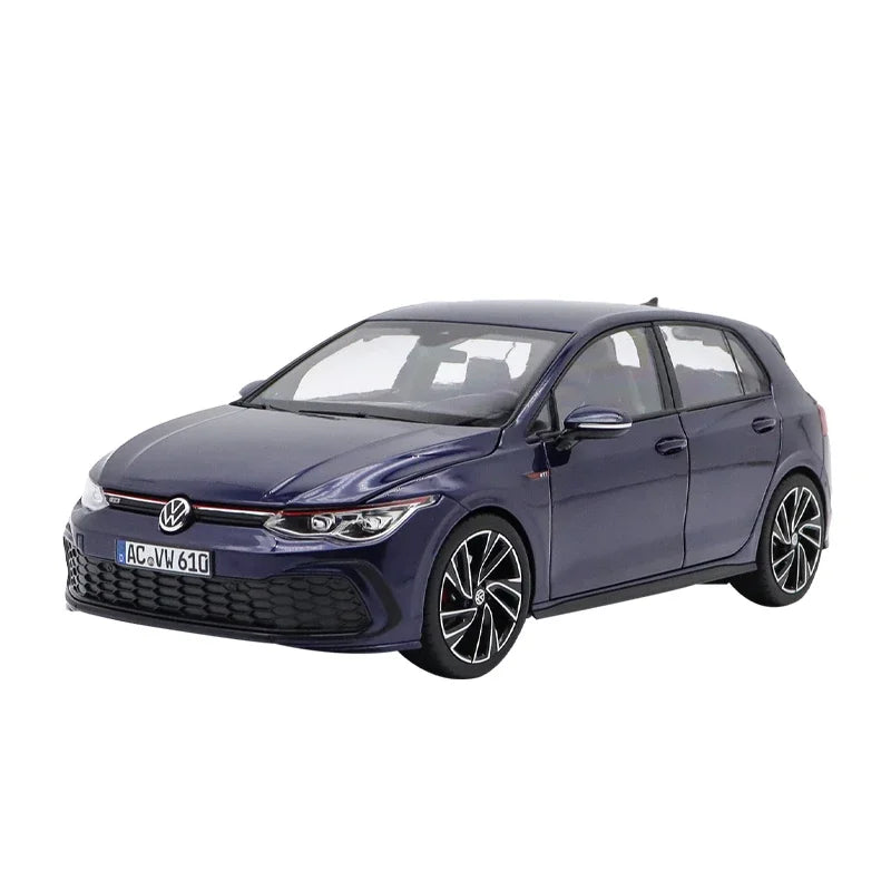 1:18 Volkswagen Golf 2021