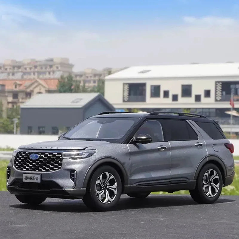 1:18 FORD EXPLORER 2023