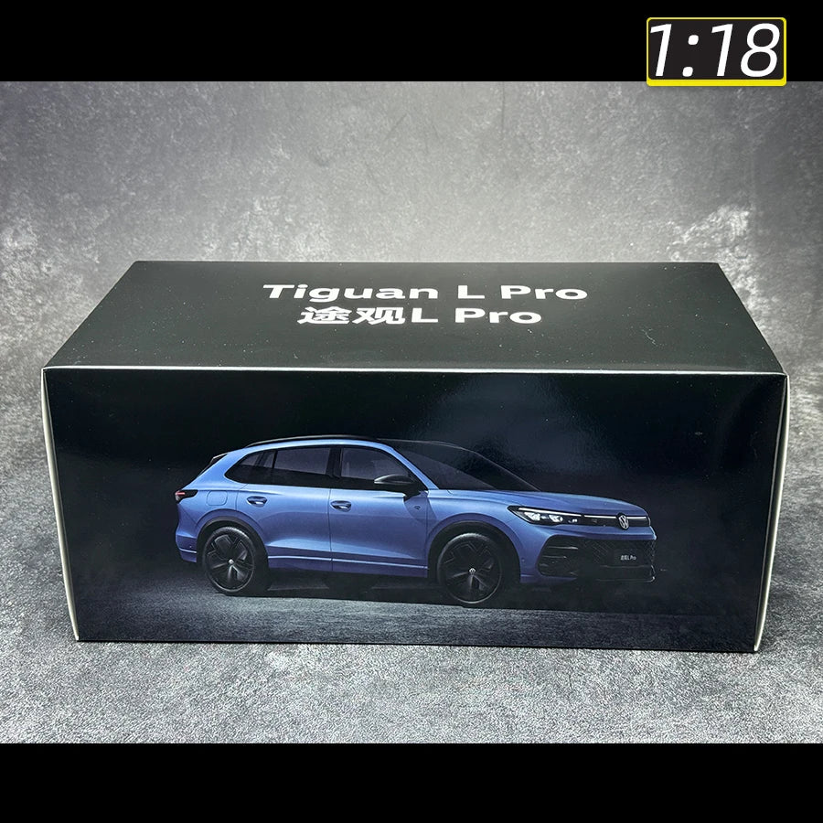 1:18 Volkswagen Tiguan L Pro 2024