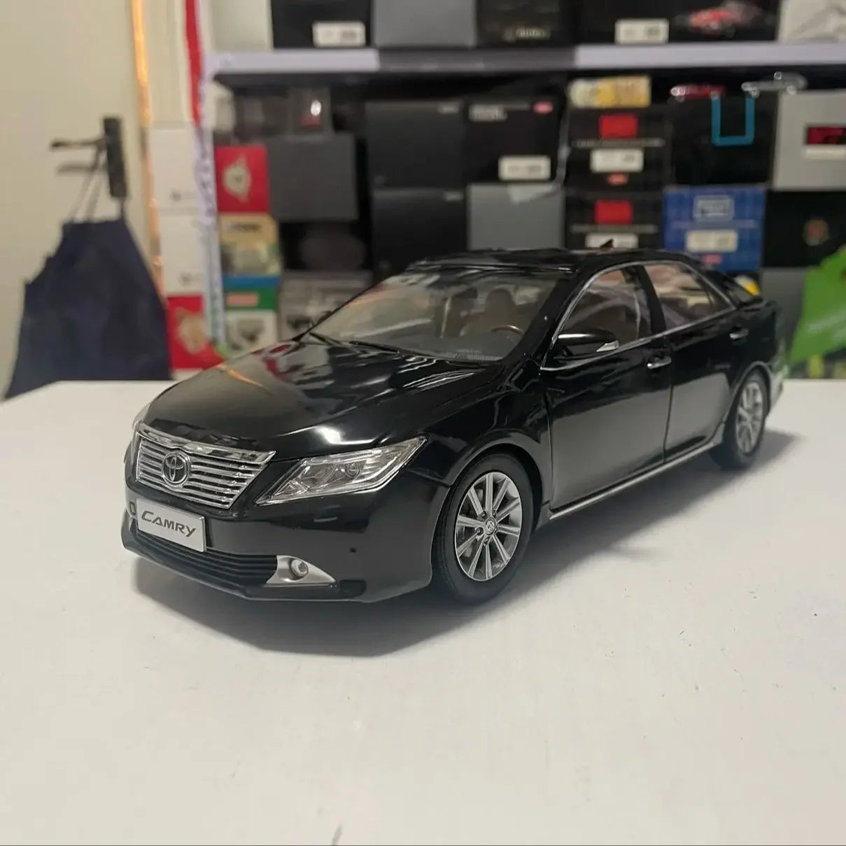 1:18 Toyota Camry 7th Generation