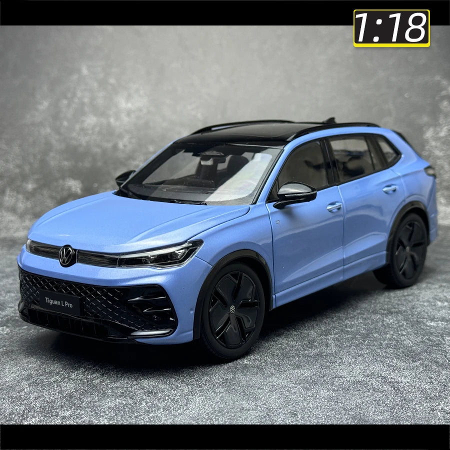 1:18 Volkswagen Tiguan L Pro 2024