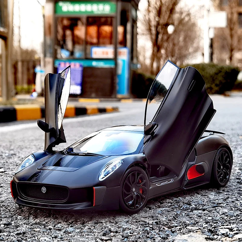 1:18 Jaguar C-X75 2015