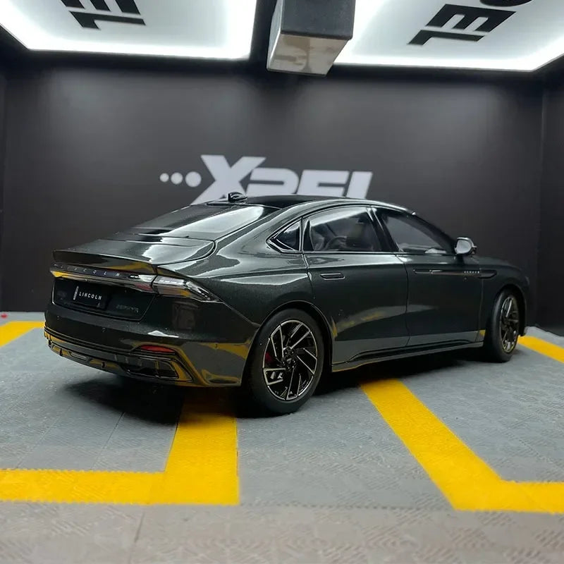 1:18 Lincoln Z