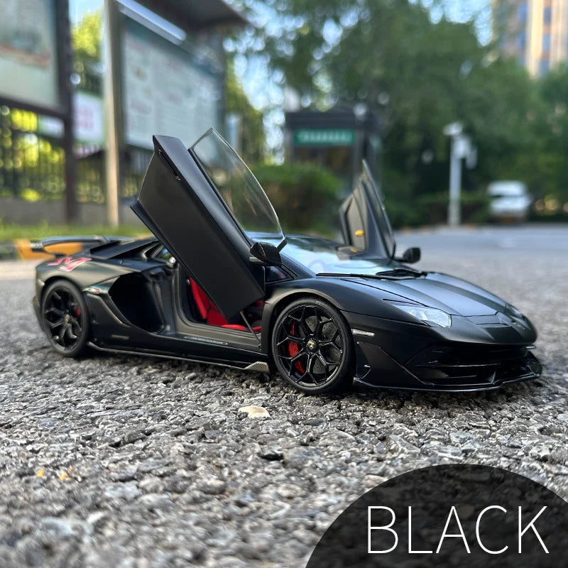 1:18 Lamborghini Aventador SVJ