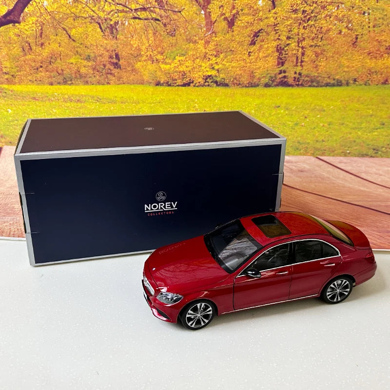 1:18 Mercedes-Benz C200 2014-2016