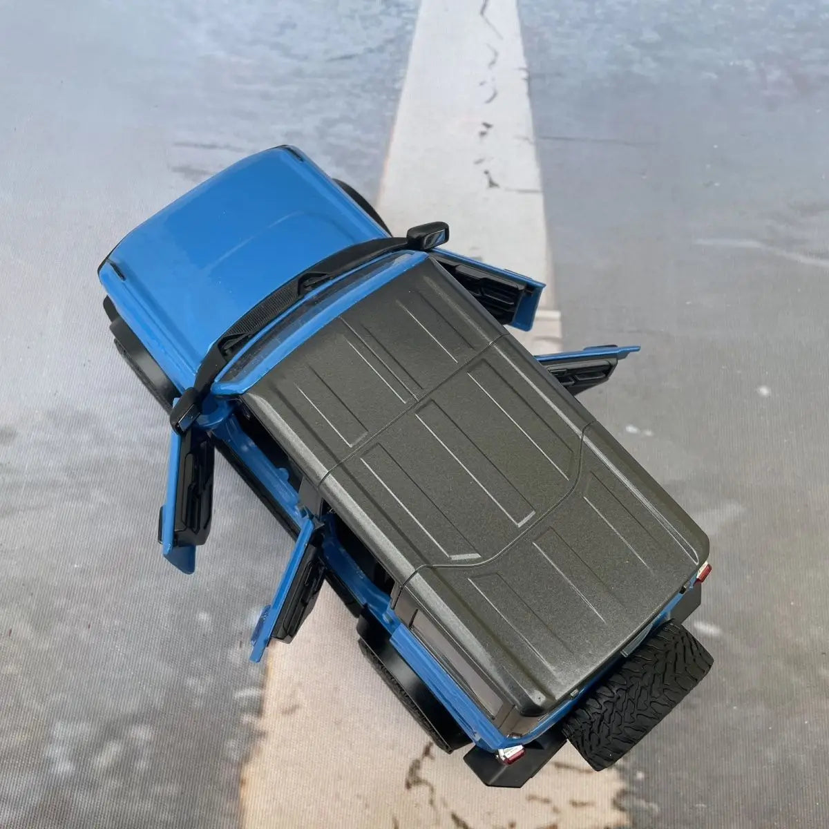 1:24 FORD BRONCO 2021