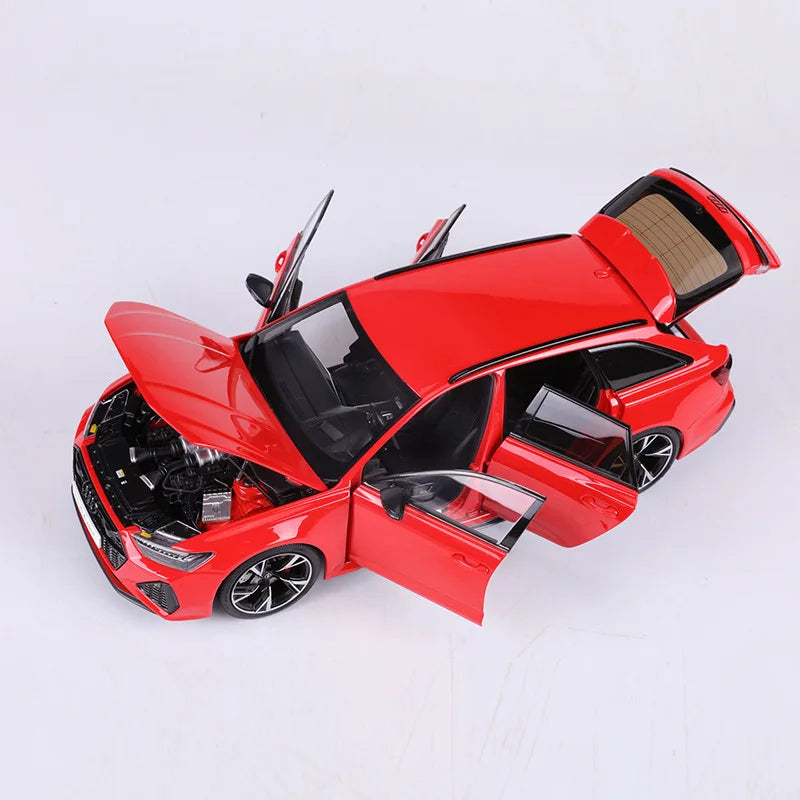 1:18 AUDI RS6 C8 Avant wagon