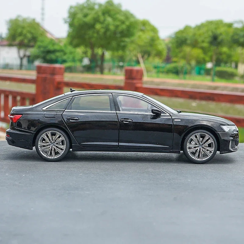 1:18 Audi A6L 2019