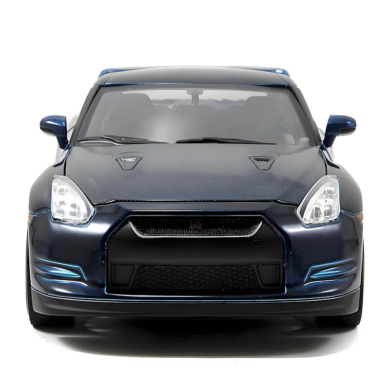 1:24 Nissan GTR R35