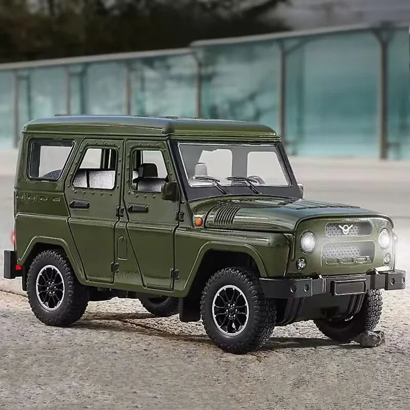 1:18 Russia UAZ Hunter