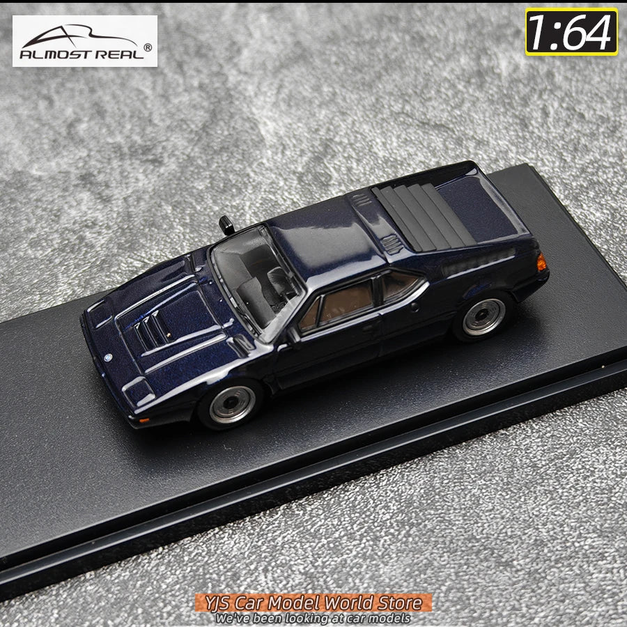 1/64 BMW M1 3.0 CLS