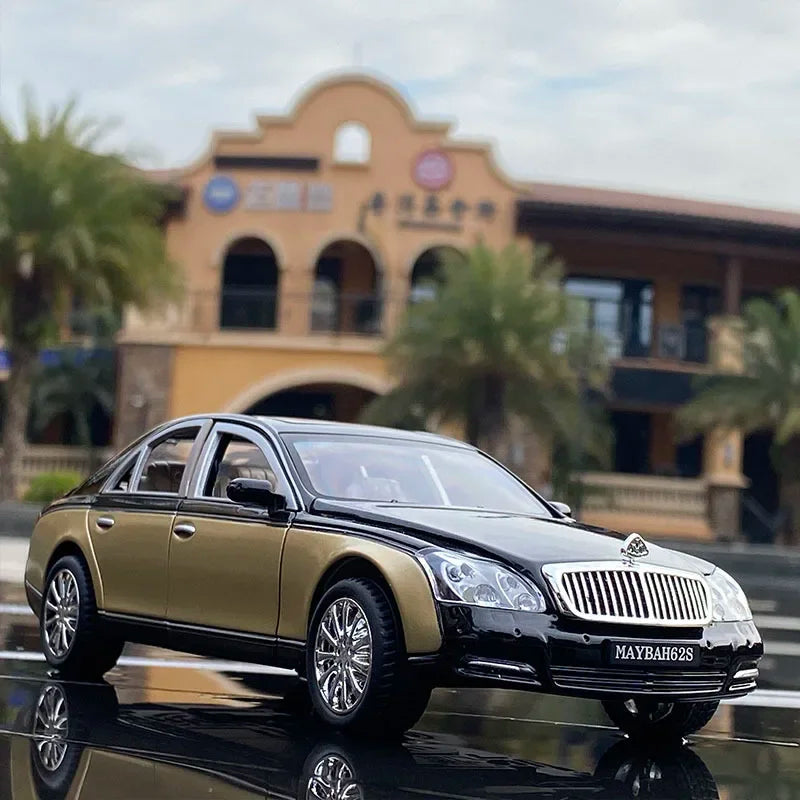 1:24 Mercedes-Benz Maybach 62s