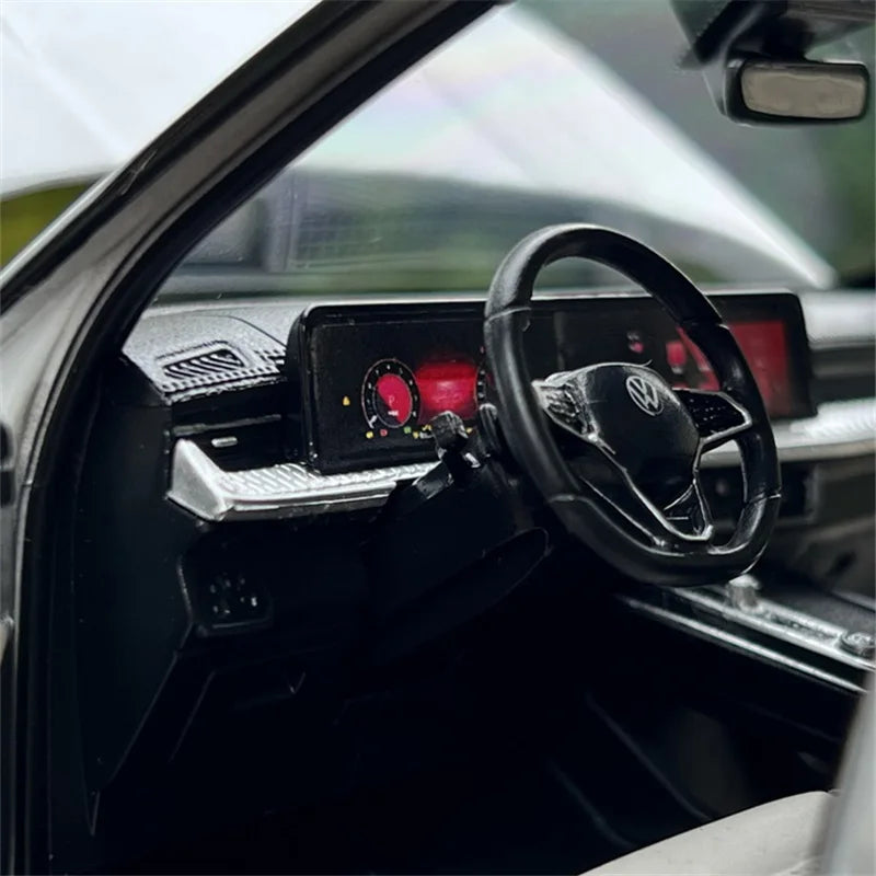 1:18 2023 Volkswagen Tavendor