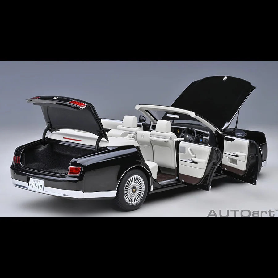 1:18 Toyota Century Convertible