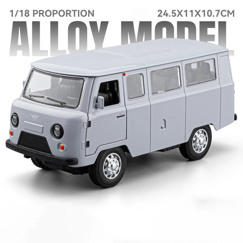 1:18 UAZ Traveler MPV