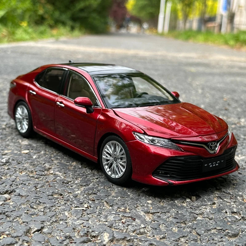 1:18 2018 TOYOTA CAMRY