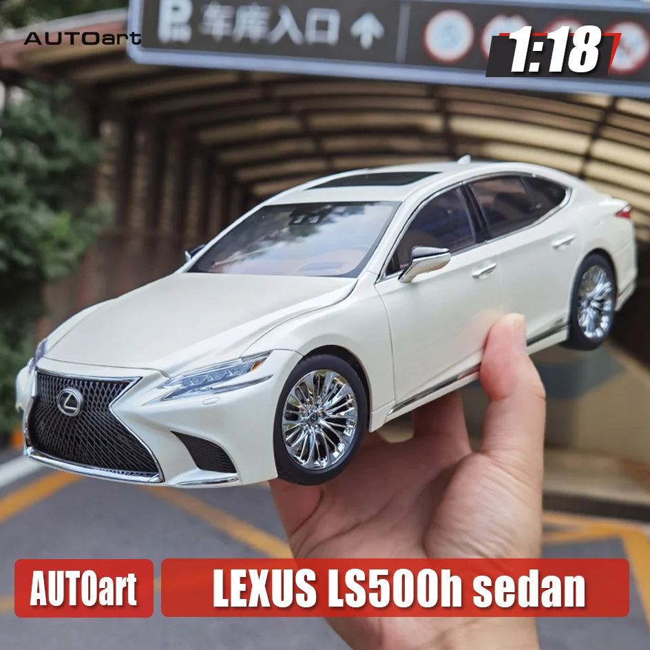 1:18 LEXUS LS500h