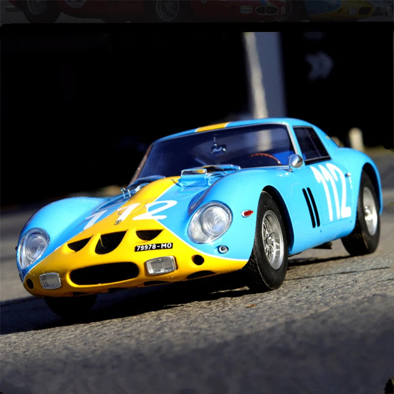 1:24 Ferrari 250 GTO