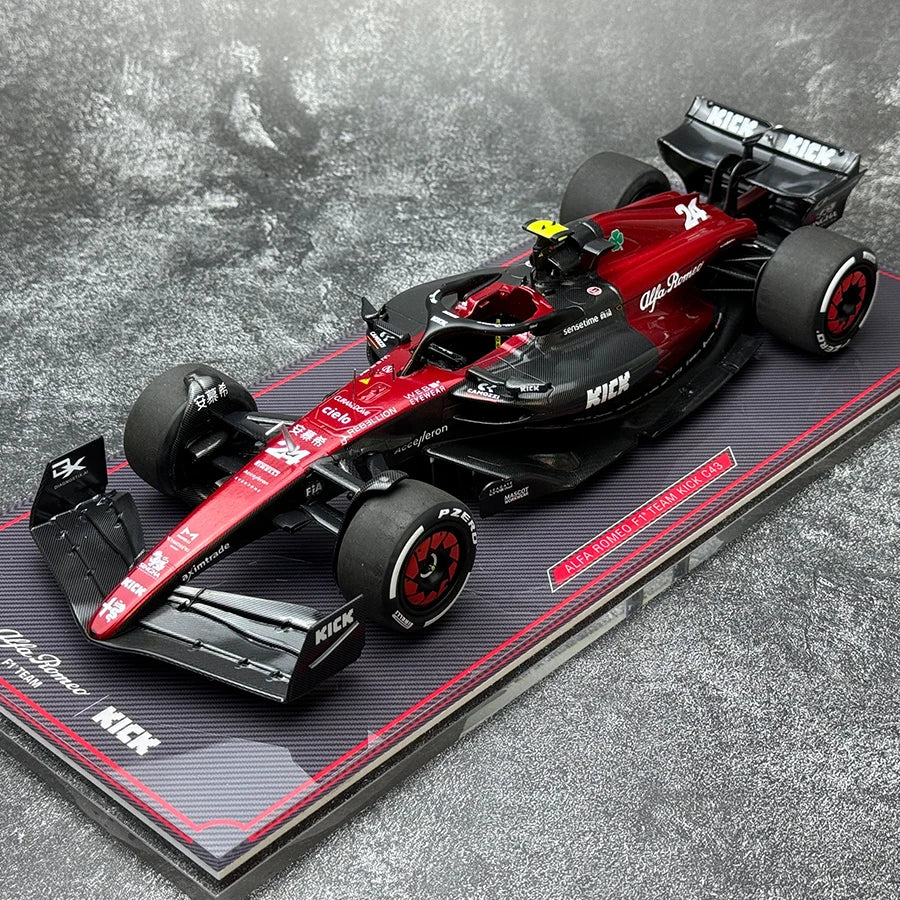 1:18 Alfa Romeo F1 C43 Zhou Guanyu 2023 F1