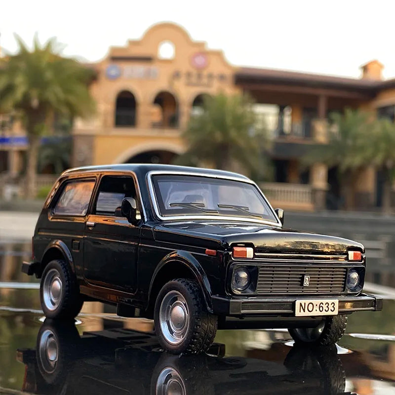 1:32 Lada Niva