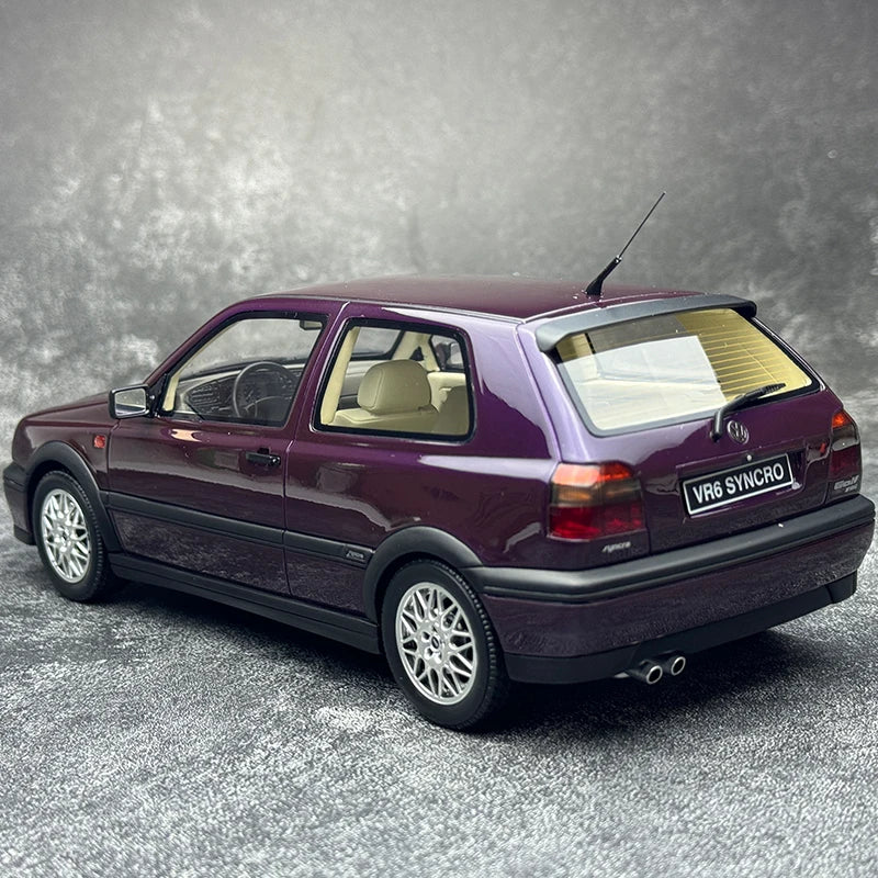1:18 Volkswagen GOLF III III VR 6 1995