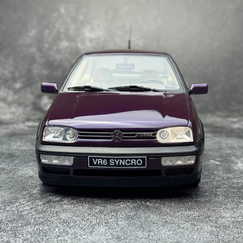 1:18 Volkswagen GOLF III III VR 6 1995
