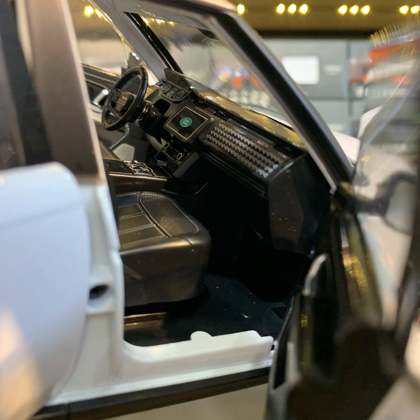 1:18 Range Rover Autobiography