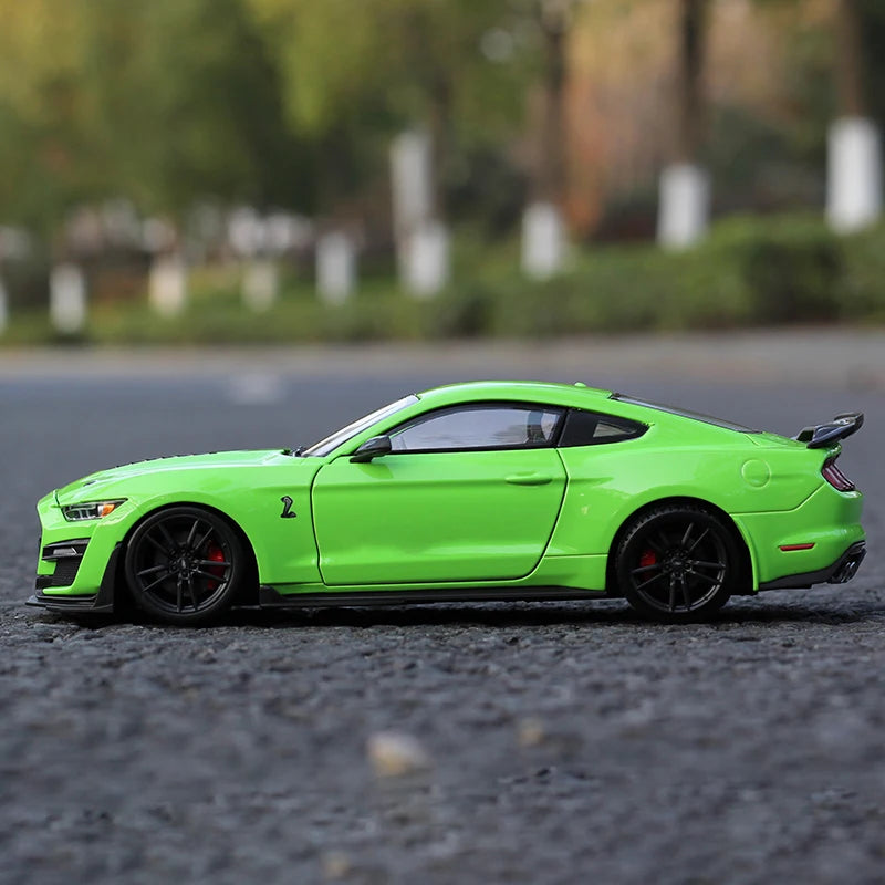 1:24 Ford Mustang Shelby GT500