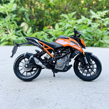 1:18 250 KTM Duke Factory Edition