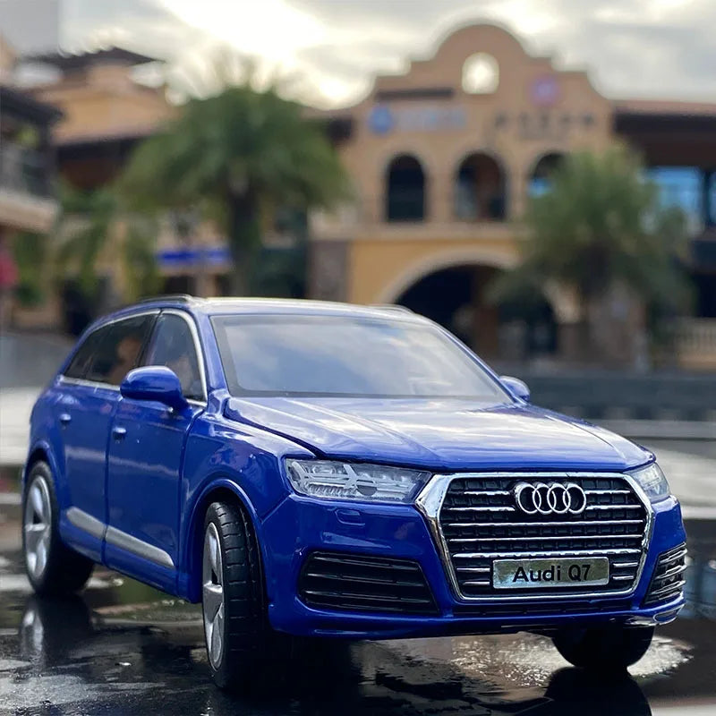 1:32 AUDI Q7