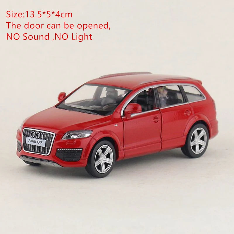 1:32 AUDI Q5