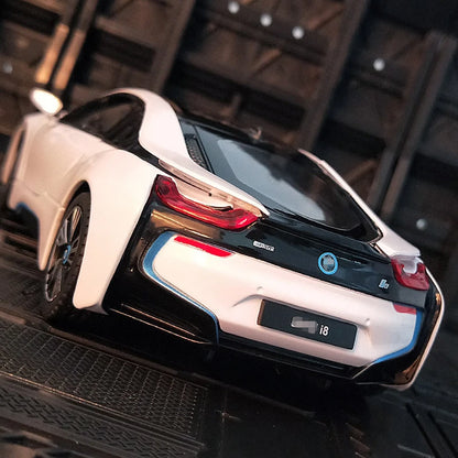 1:24 BMW i8